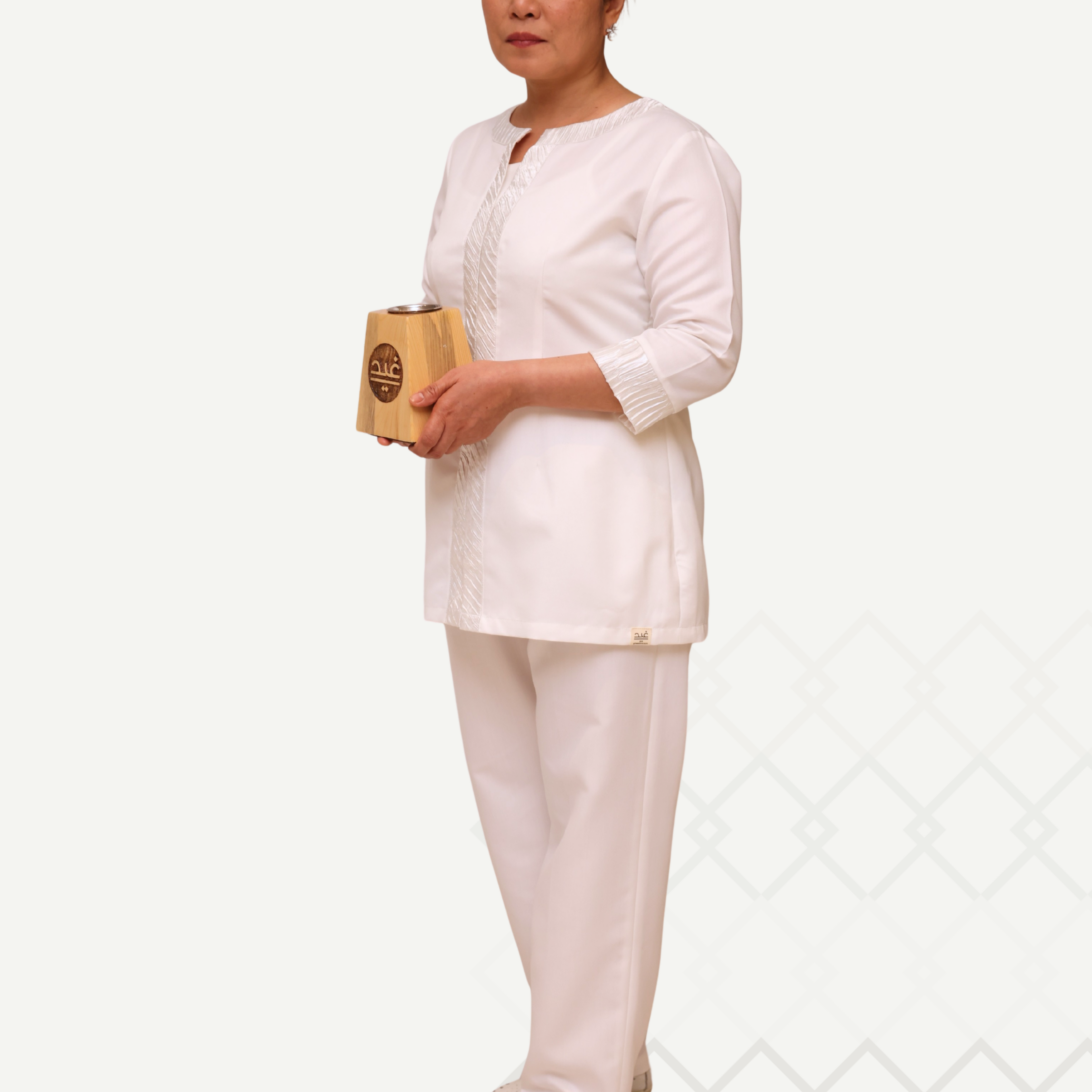 Qamra Off White Set طقم قمرة